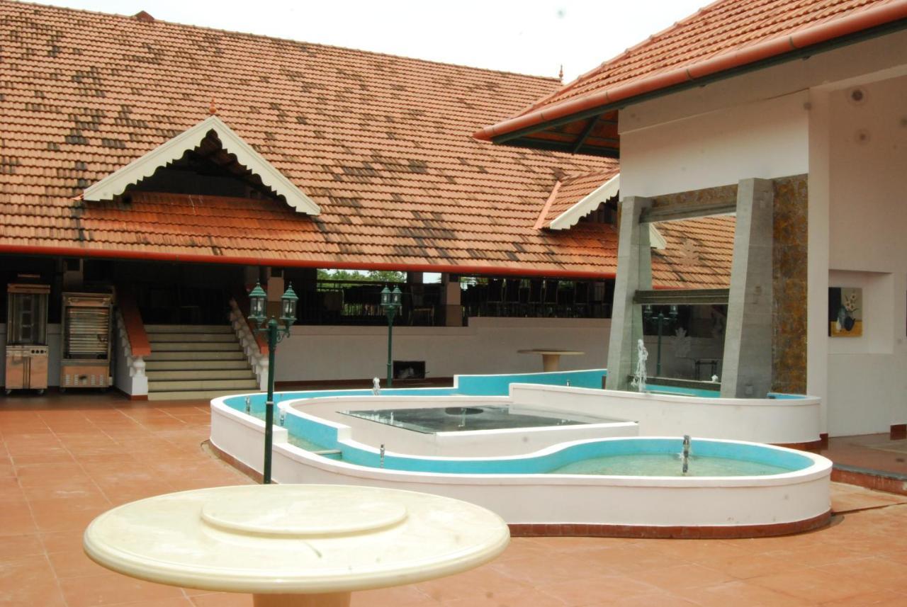 พาร์ค ราชาธานี ฟอร์ต Hotel Thiruvananthapuram ภายนอก รูปภาพ